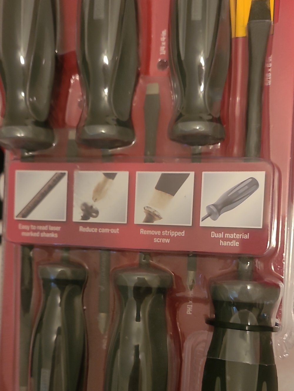 Screwdriver Set  6 Piece Craftsman Diamond Coated Tight Grip, Comfort Handle - Picture 3 of 6